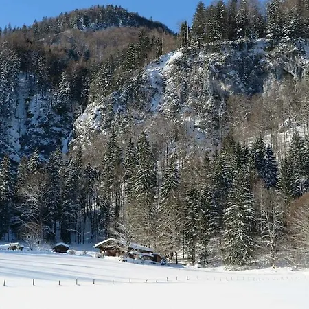 Schossbach In Haus Waldwinkel 基姆高的阿绍